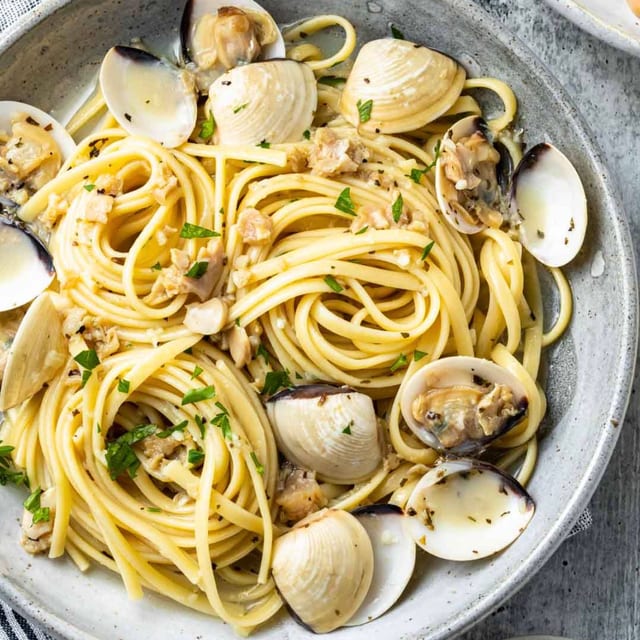 Linguine Vongole.